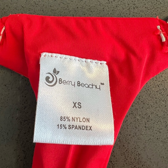 Red Bikini Set - Picture 4 of 6